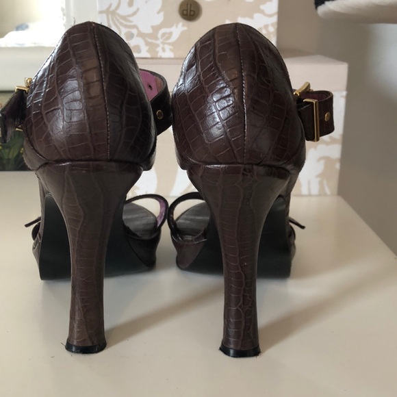 Charles David collection brown heels - Picture 6 of 8